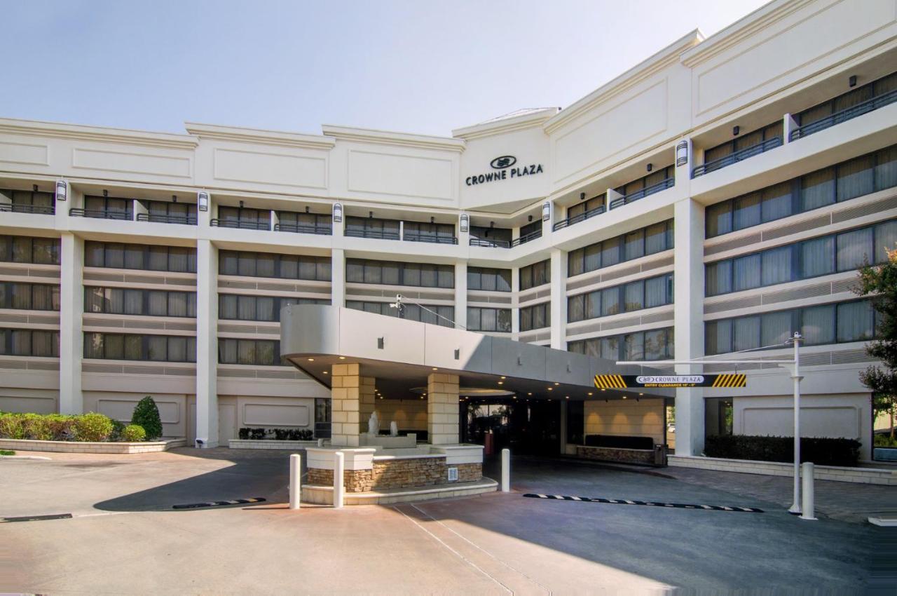 Crowne Plaza Executive Center Baton Rouge By Ihg Hotel Bagian luar foto