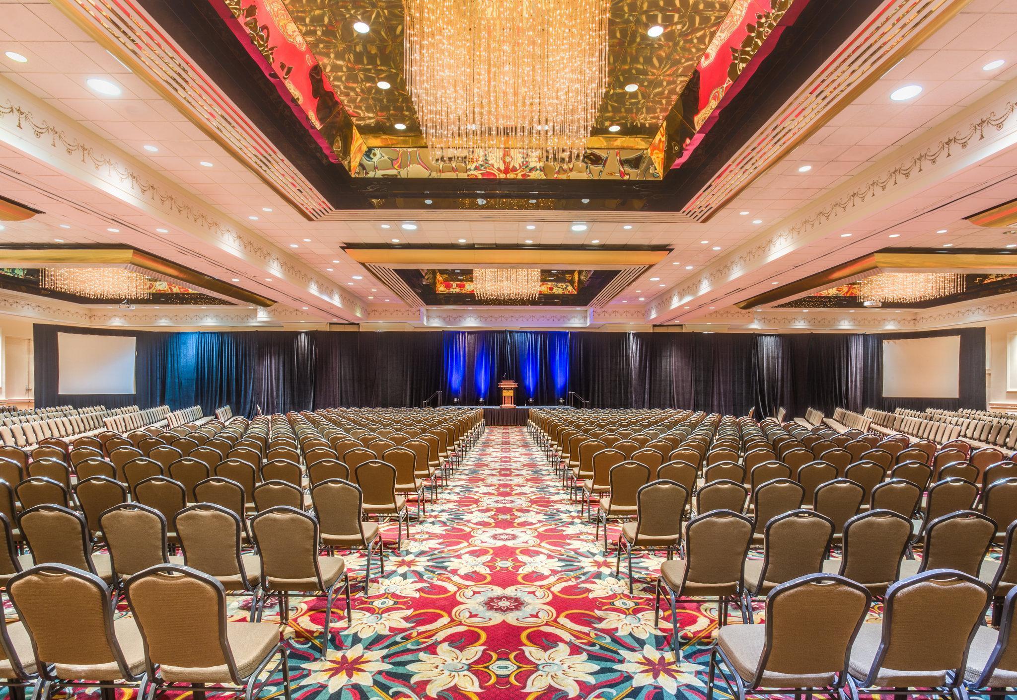 Crowne Plaza Executive Center Baton Rouge By Ihg Hotel Bagian luar foto