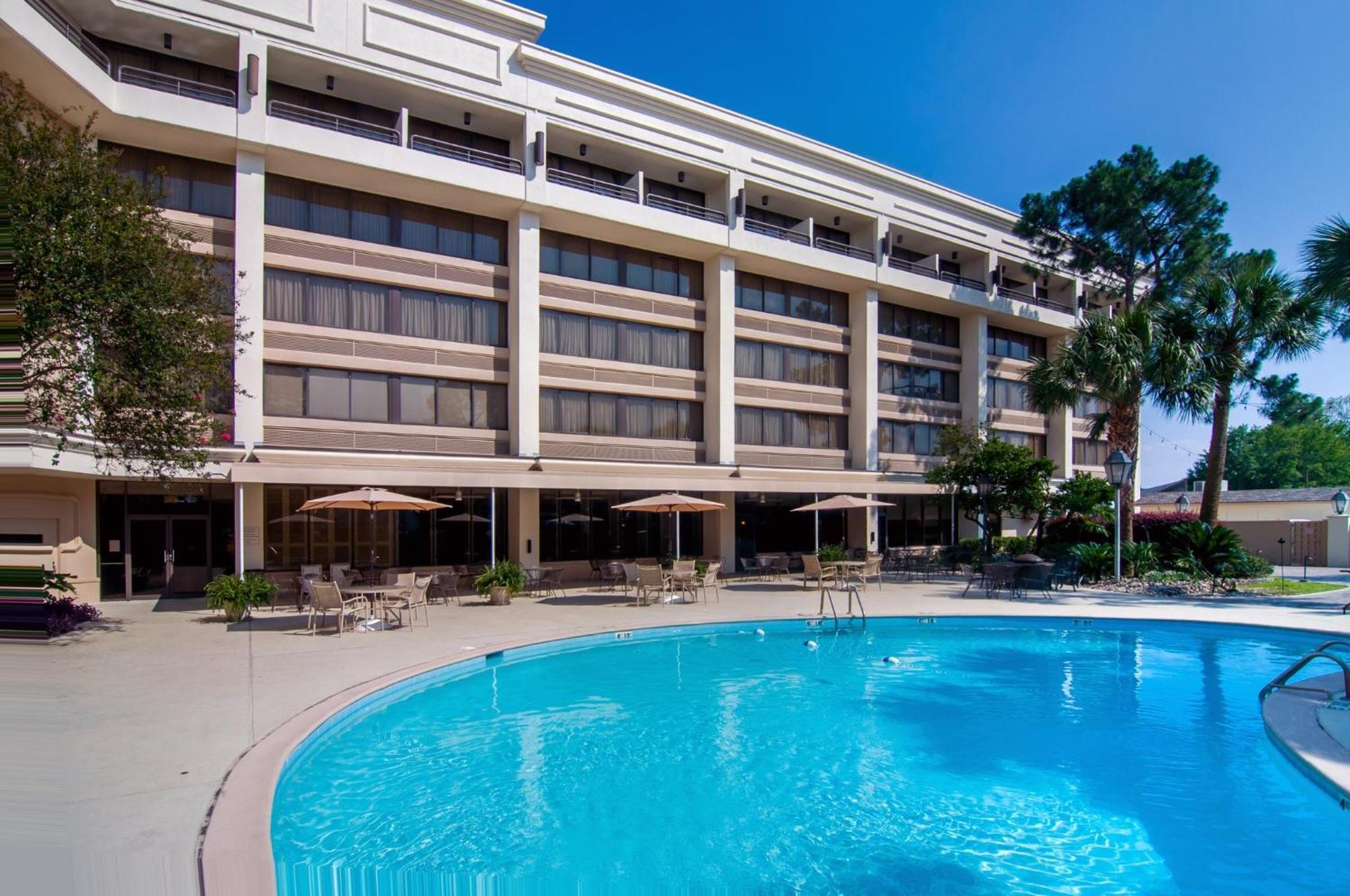 Crowne Plaza Executive Center Baton Rouge By Ihg Hotel Bagian luar foto
