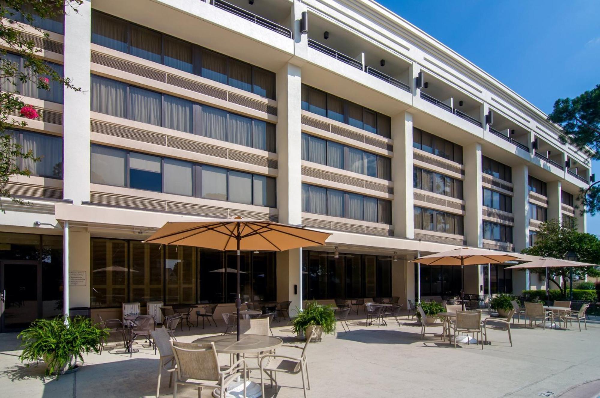 Crowne Plaza Executive Center Baton Rouge By Ihg Hotel Bagian luar foto