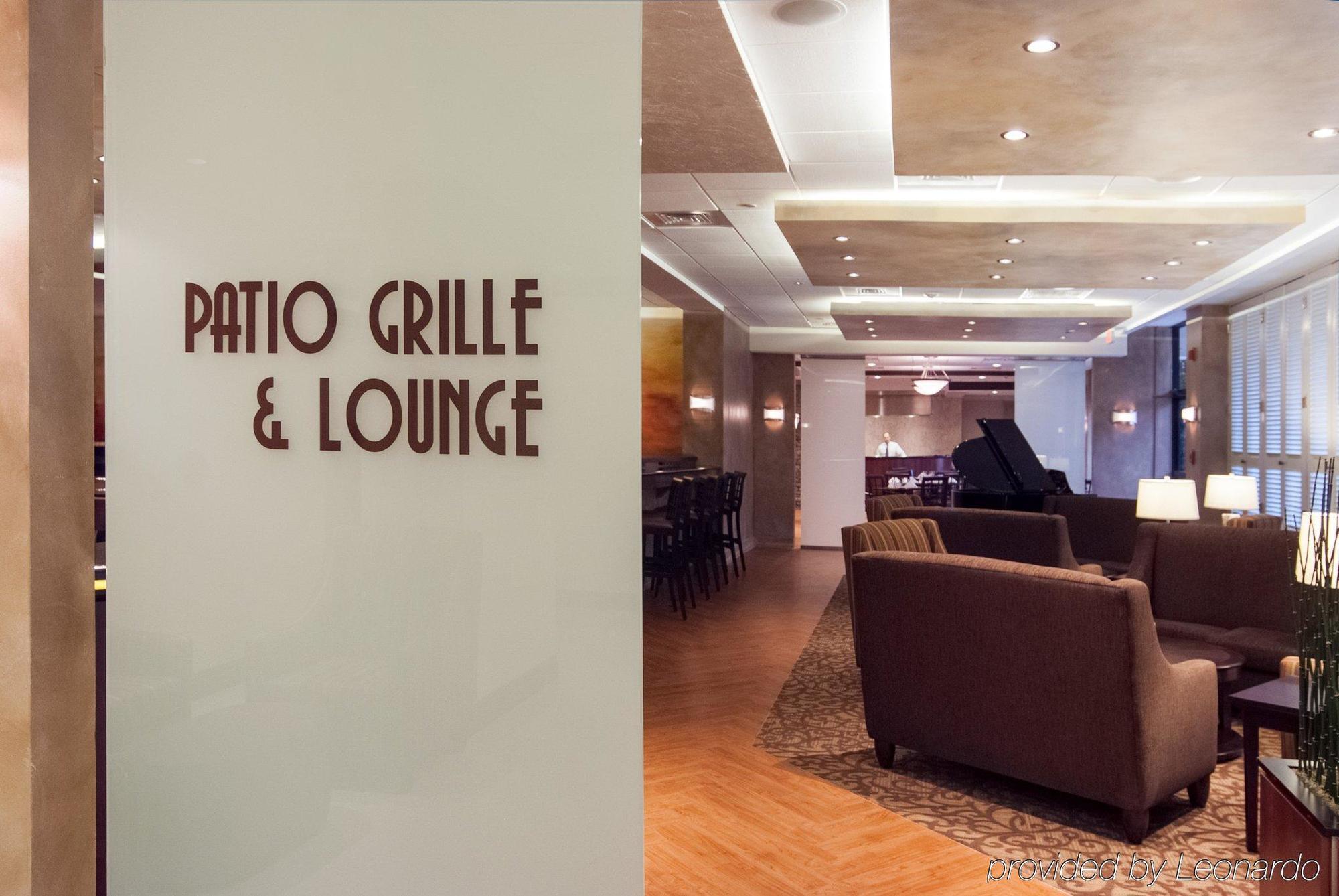 Crowne Plaza Executive Center Baton Rouge By Ihg Hotel Bagian luar foto