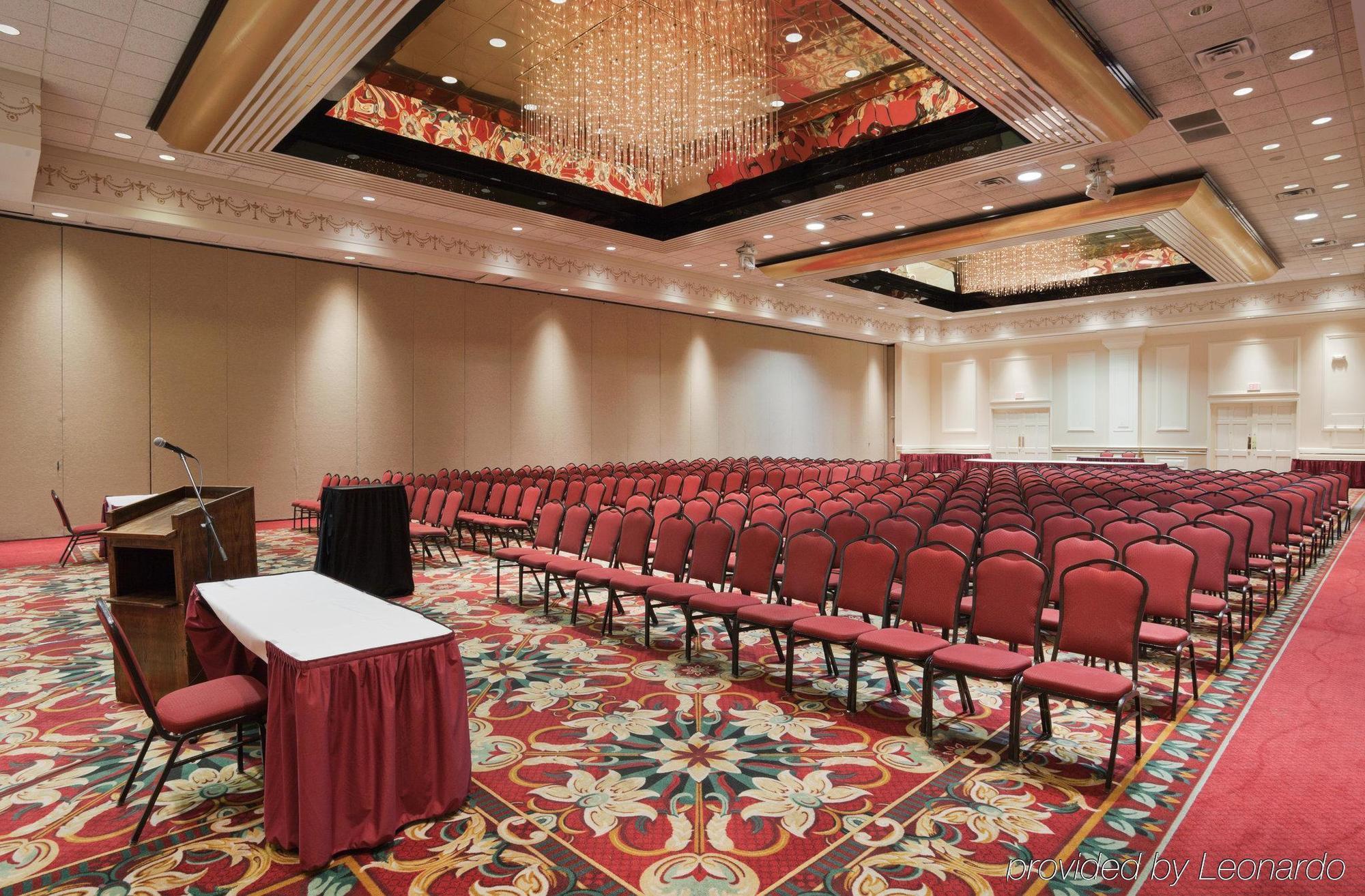 Crowne Plaza Executive Center Baton Rouge By Ihg Hotel Bagian luar foto